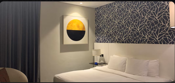 Retreat room preview